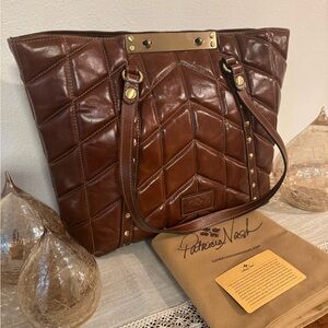 🔥New With Tags!! Beautiful Patricia Nash new Brown Italian  Leather Tote Bag🔥